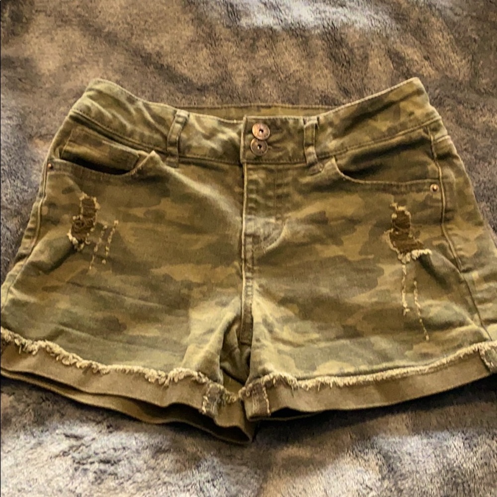 Camouflage shorts